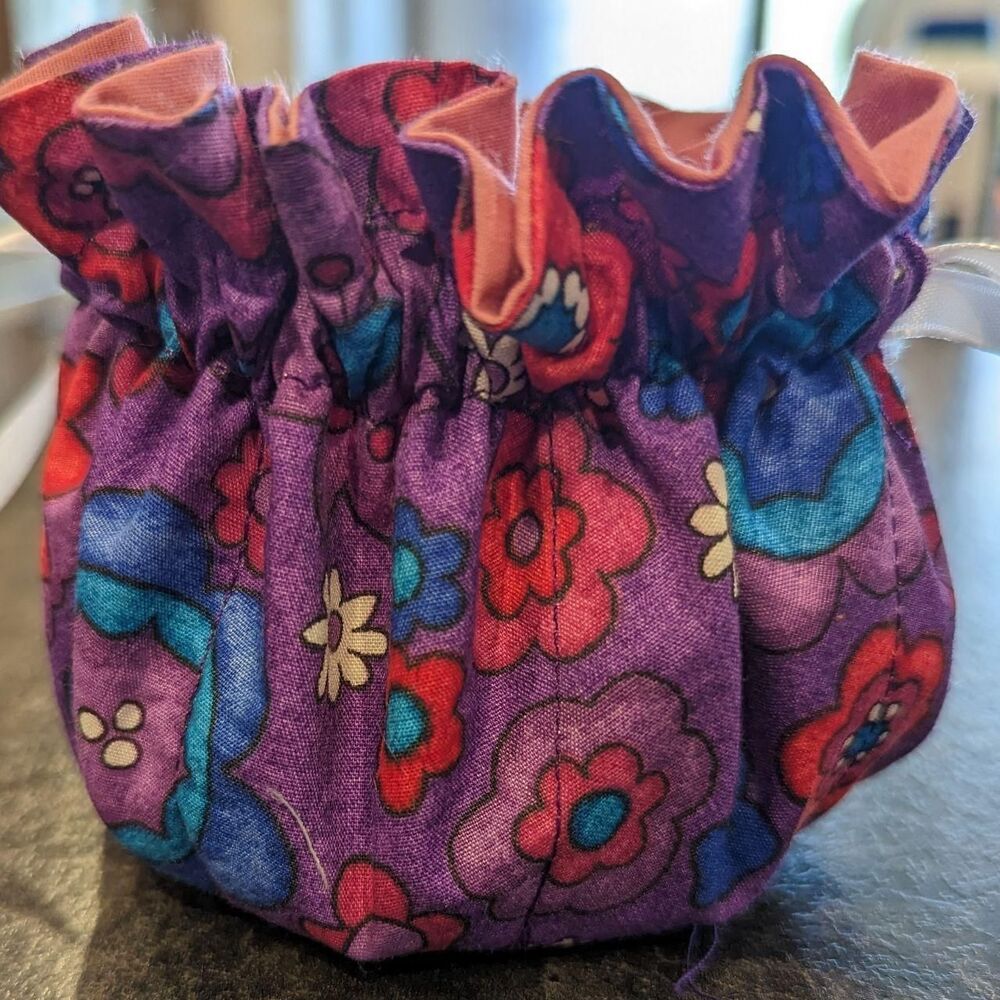 NEW Jewelry Pouch Travel Bag Cosmetic Case Organizer Soft Shell